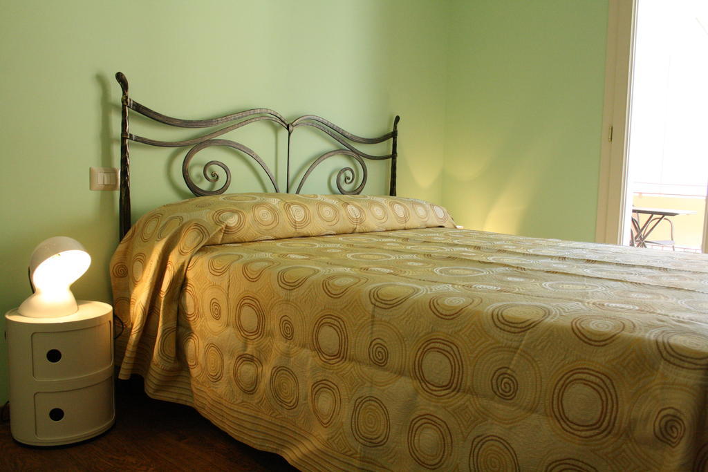 Il Principe B&B Ali Terme Bilik gambar